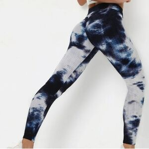 Fire & Fleur Blue Tie Dye Scrunch Butt Leggings 2X NWT Textured High Waisted